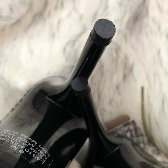 New! Caliente Poppy Brown Snake Heels - Picture 13 of 14